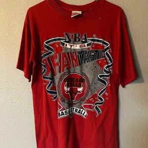 NBA Chicago Bulls Red Graphic T-Shirt